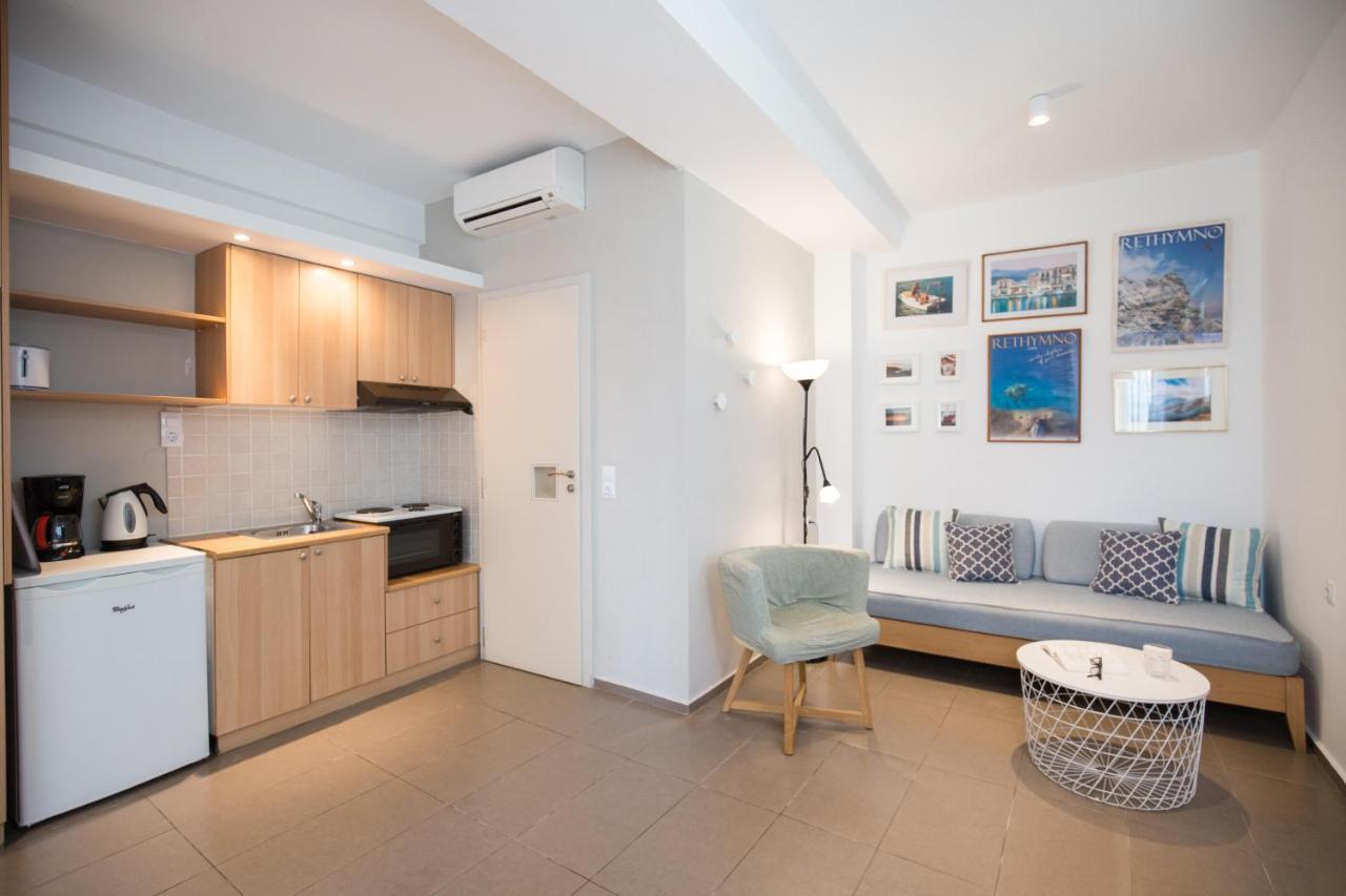 Anna Plakias Apartments エクステリア 写真